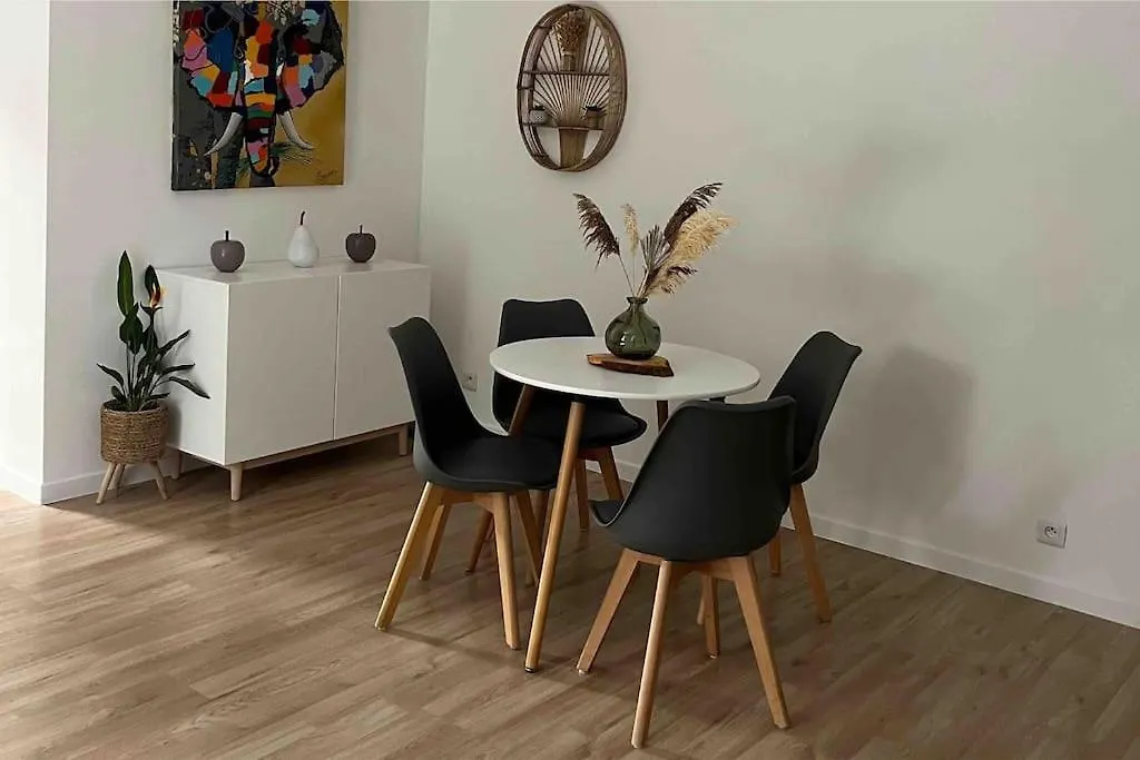 Petite maison chaleureuse dans un cadre bucolique Pibrac 0*,